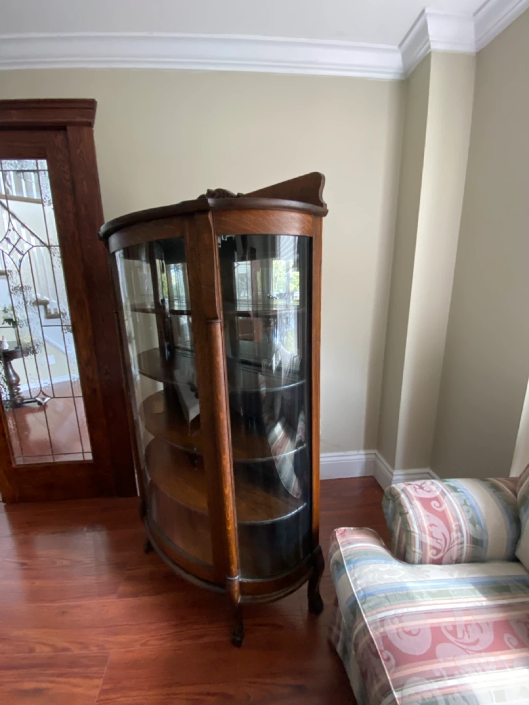 Antique tiger wood Glass Display Cabinet - photo 3
