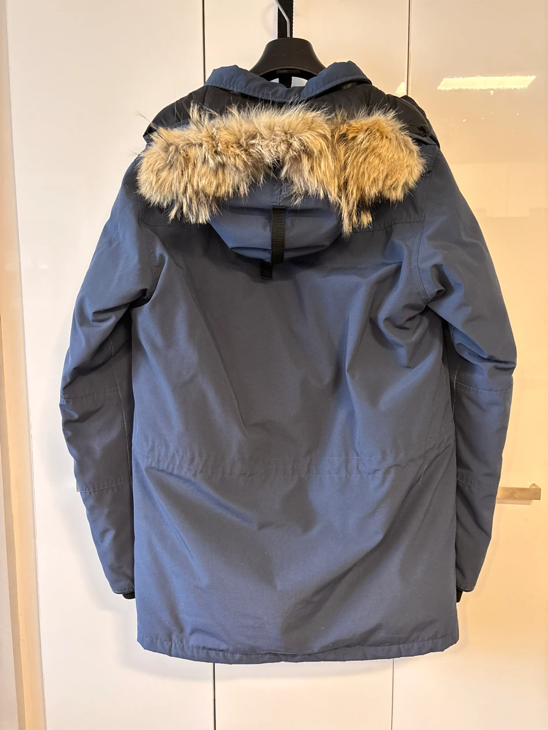 Canada Goose Banff Parka - Size L - photo 2