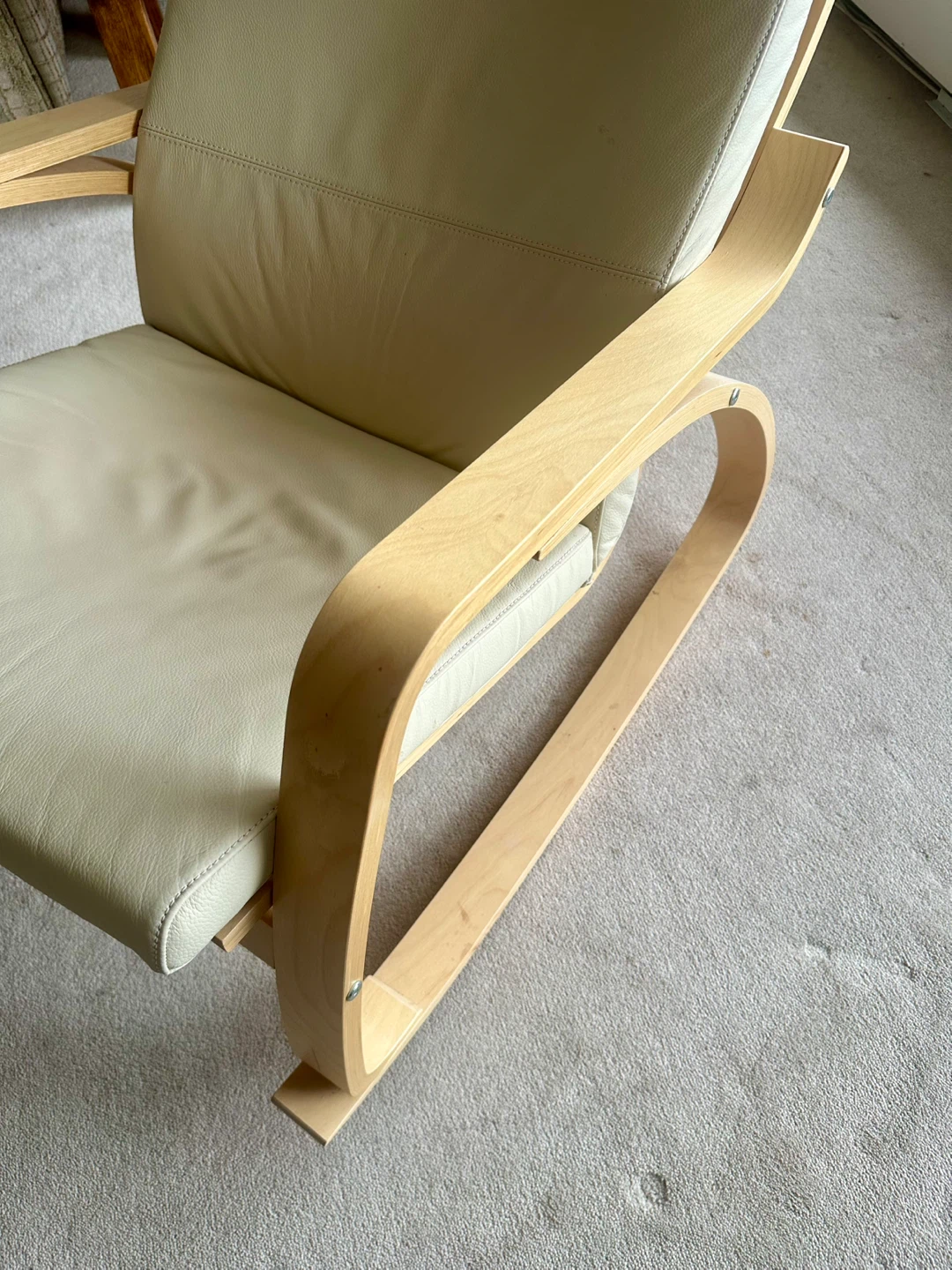IKEA Rocking Chair 🌱- Cream Leather & Wood - photo 2