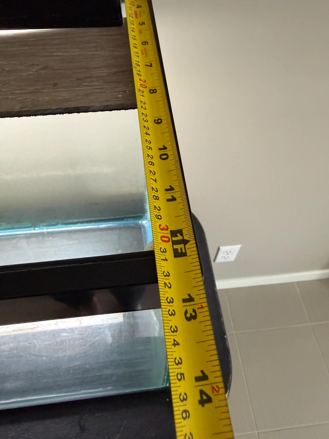 25 Gallon Aquarium with Stand and Light - photo 5