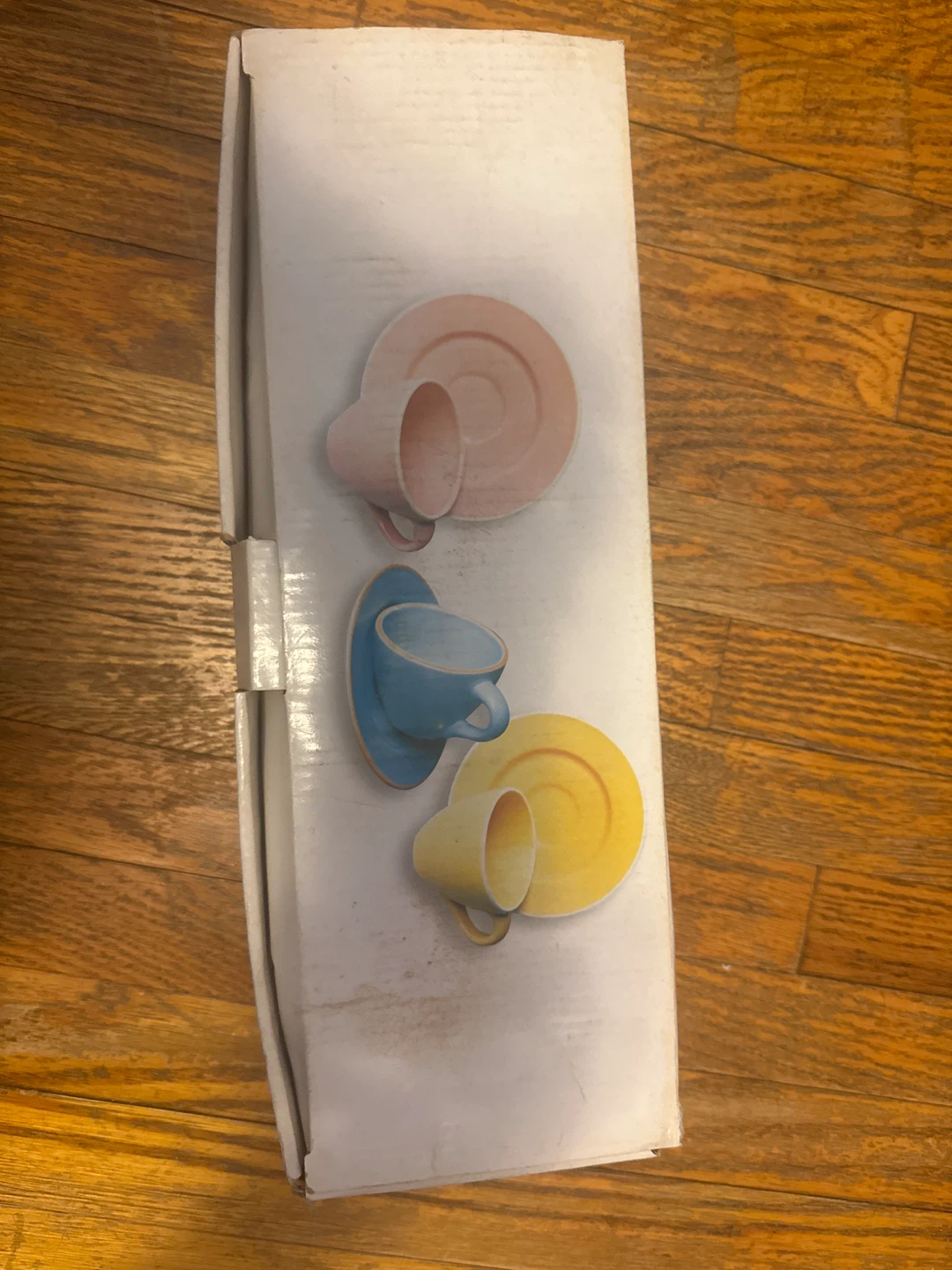 Set of 6 Ceramic Teacups and Saucers - photo 2