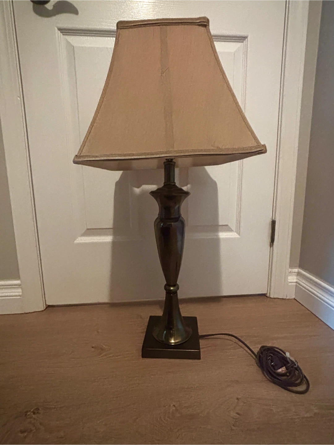 Table Lamp with Tapered Beige Shade - photo 2