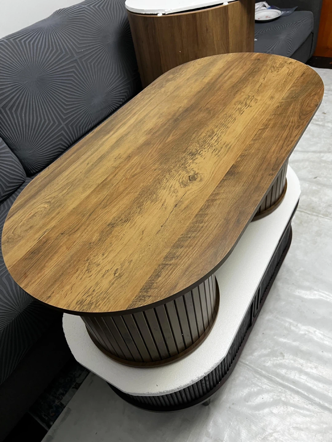 Oval Wood Coffee Table - photo 4