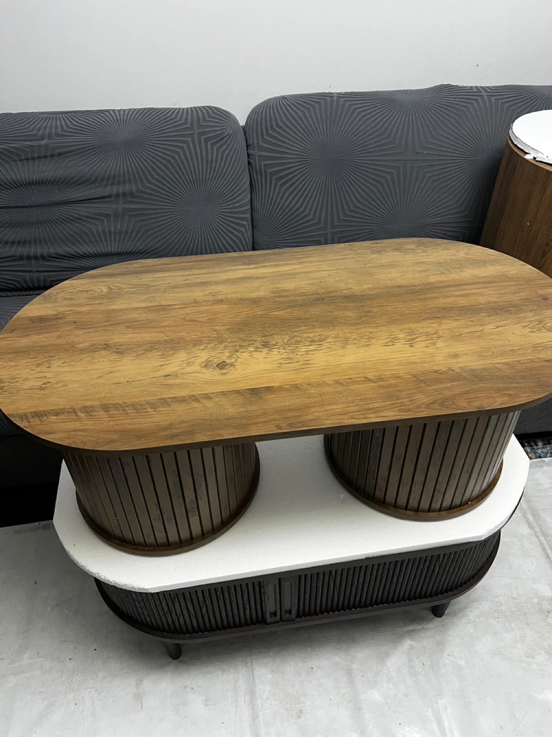 Oval Wood Coffee Table - photo 3