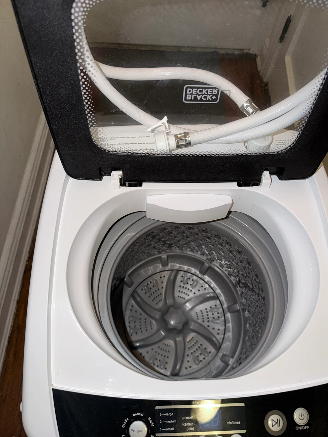 BLACK+DECKER 0.9 Cu. Ft. Portable Washer - White - photo 2