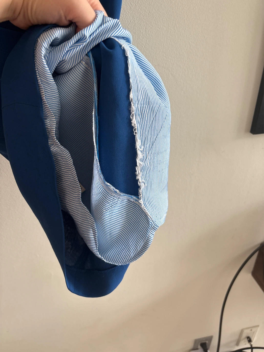 Massimo dutti designer dress (repair needed. But would be cheap) - photo 4