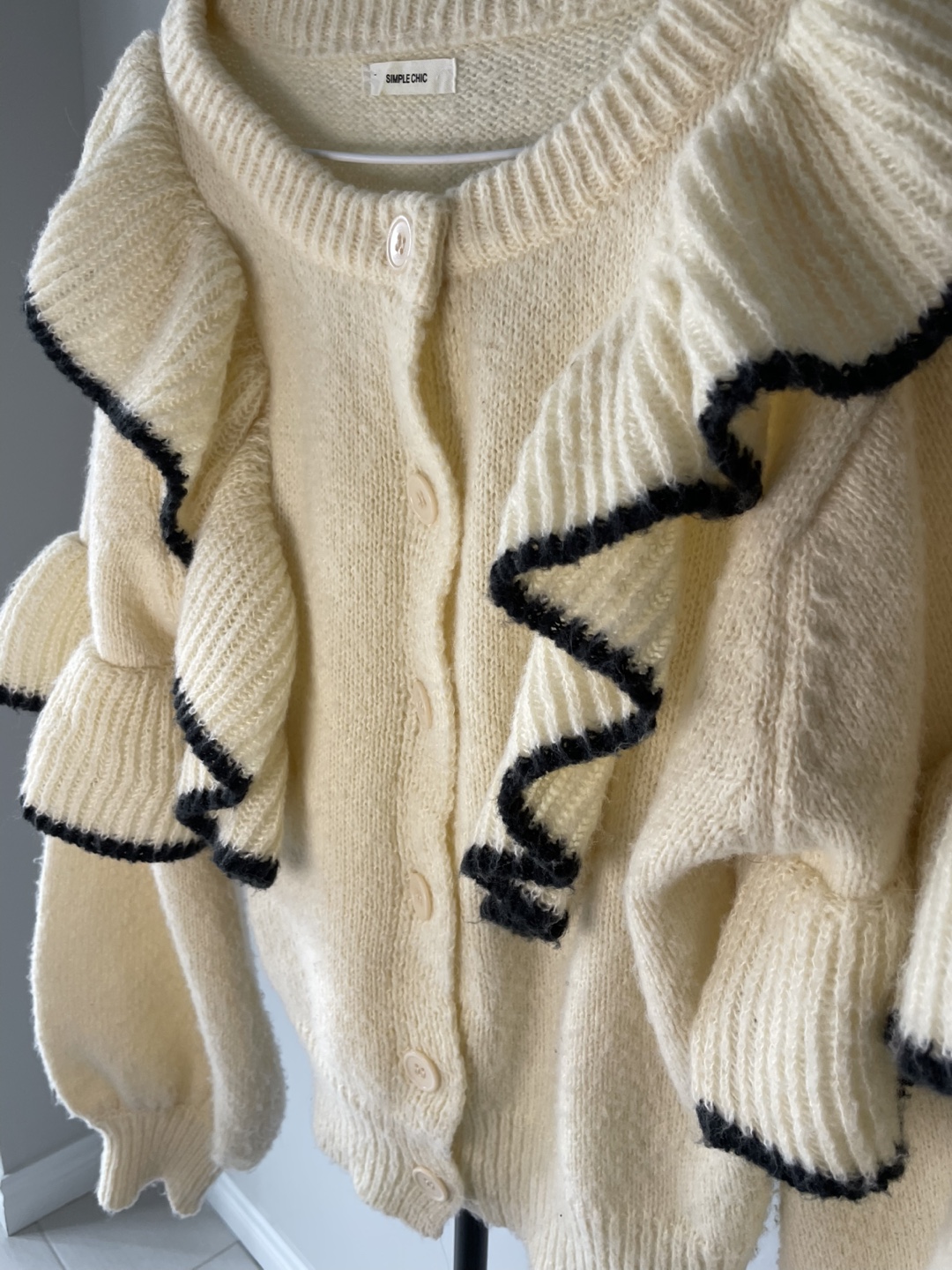 Cream Ruffle Cardigan - photo 4