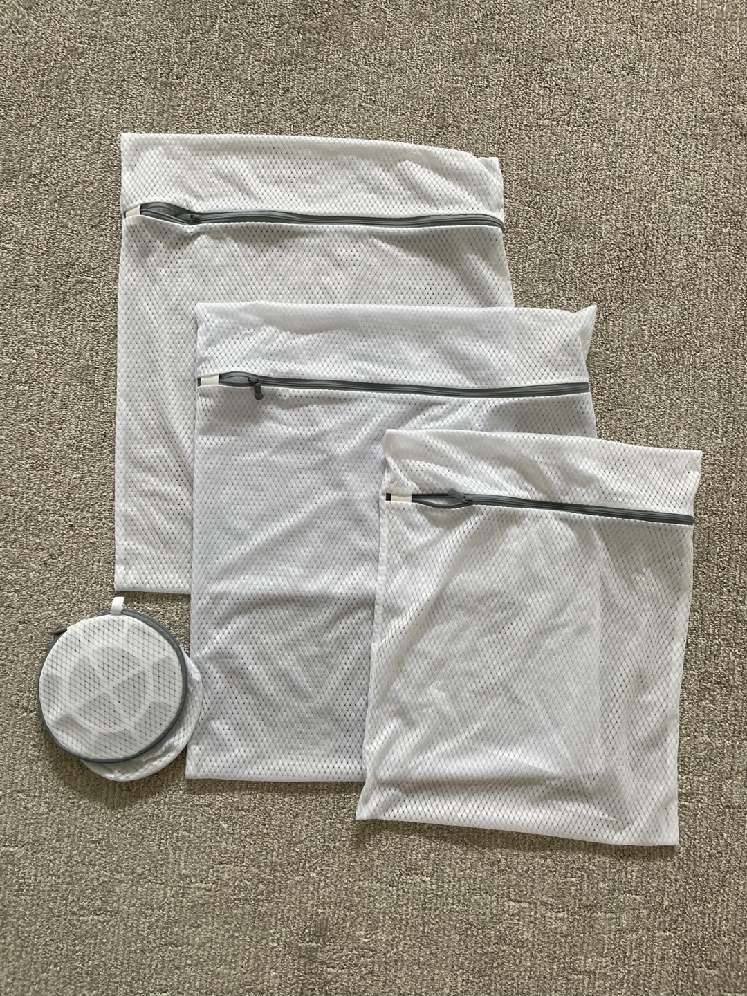 Laundry Mesh Bags - Set of 3 - photo 5