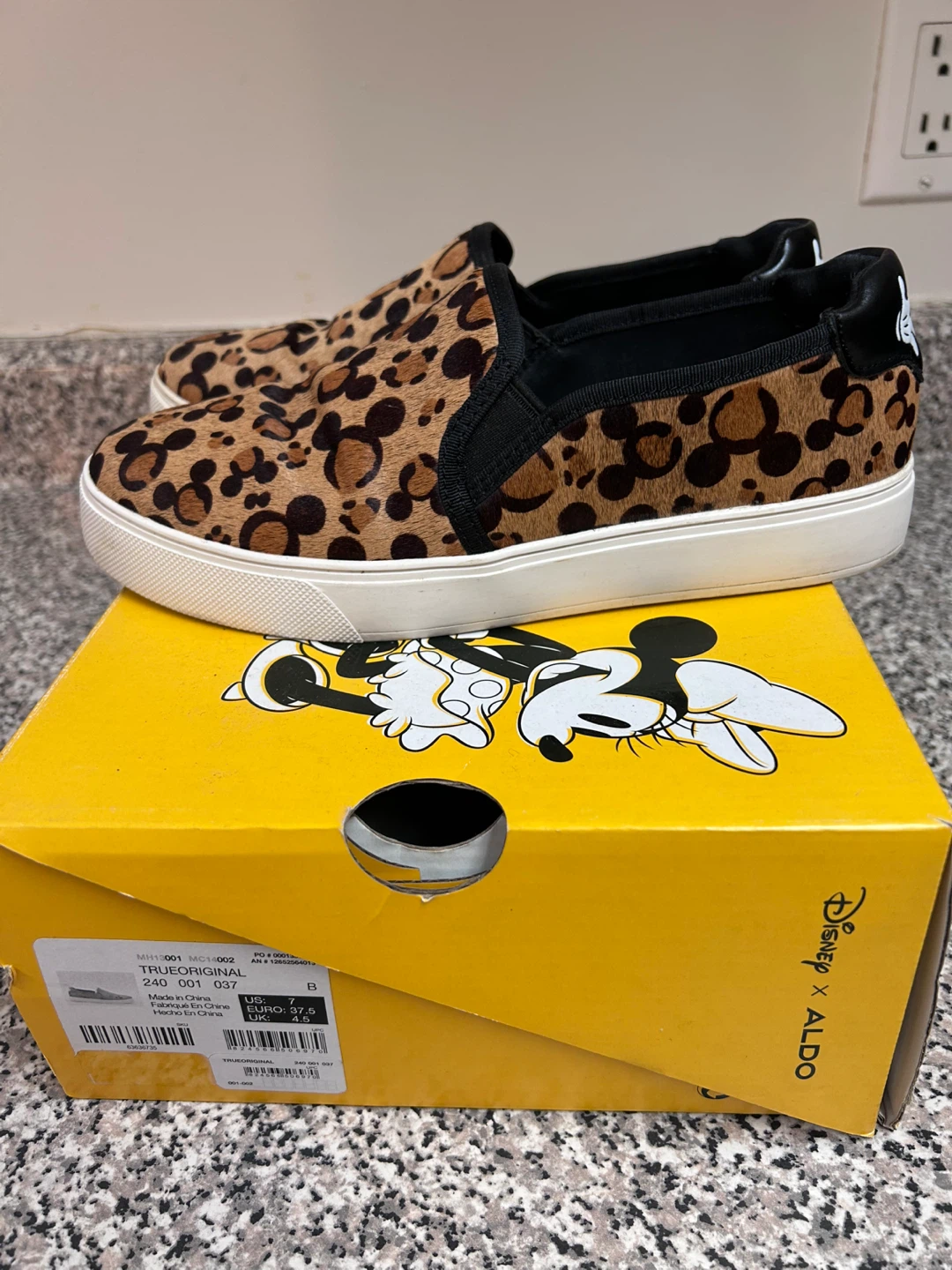 ALDO x Disney TrueOriginal Slip-On Shoes Size 7 - photo 3