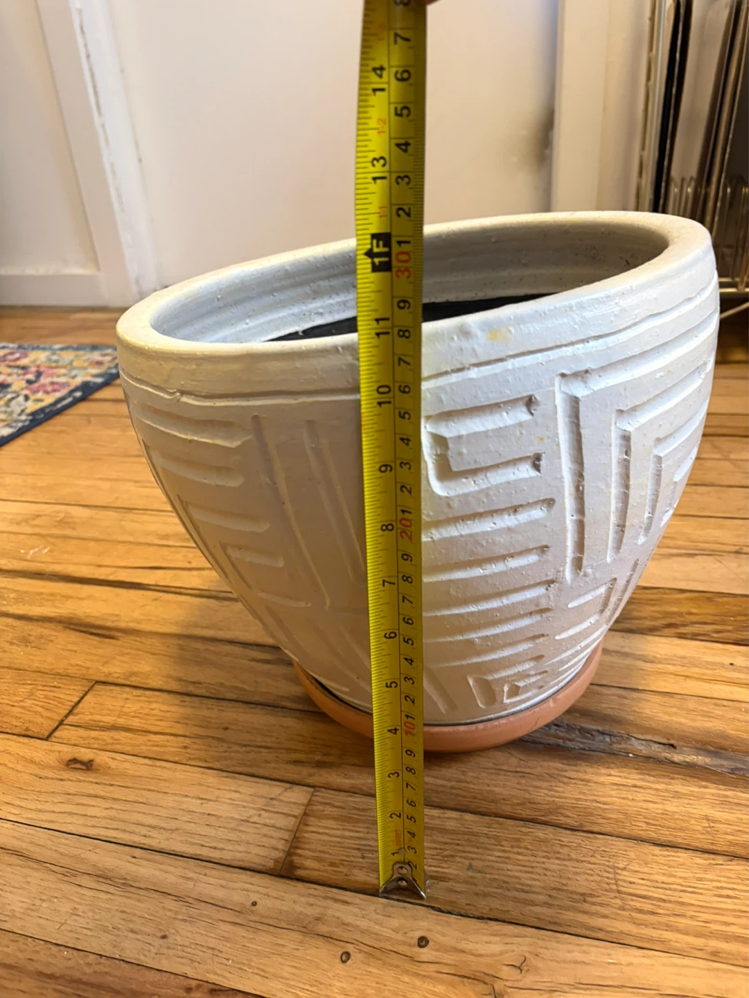 Large Textured Planter with Saucer - photo 4