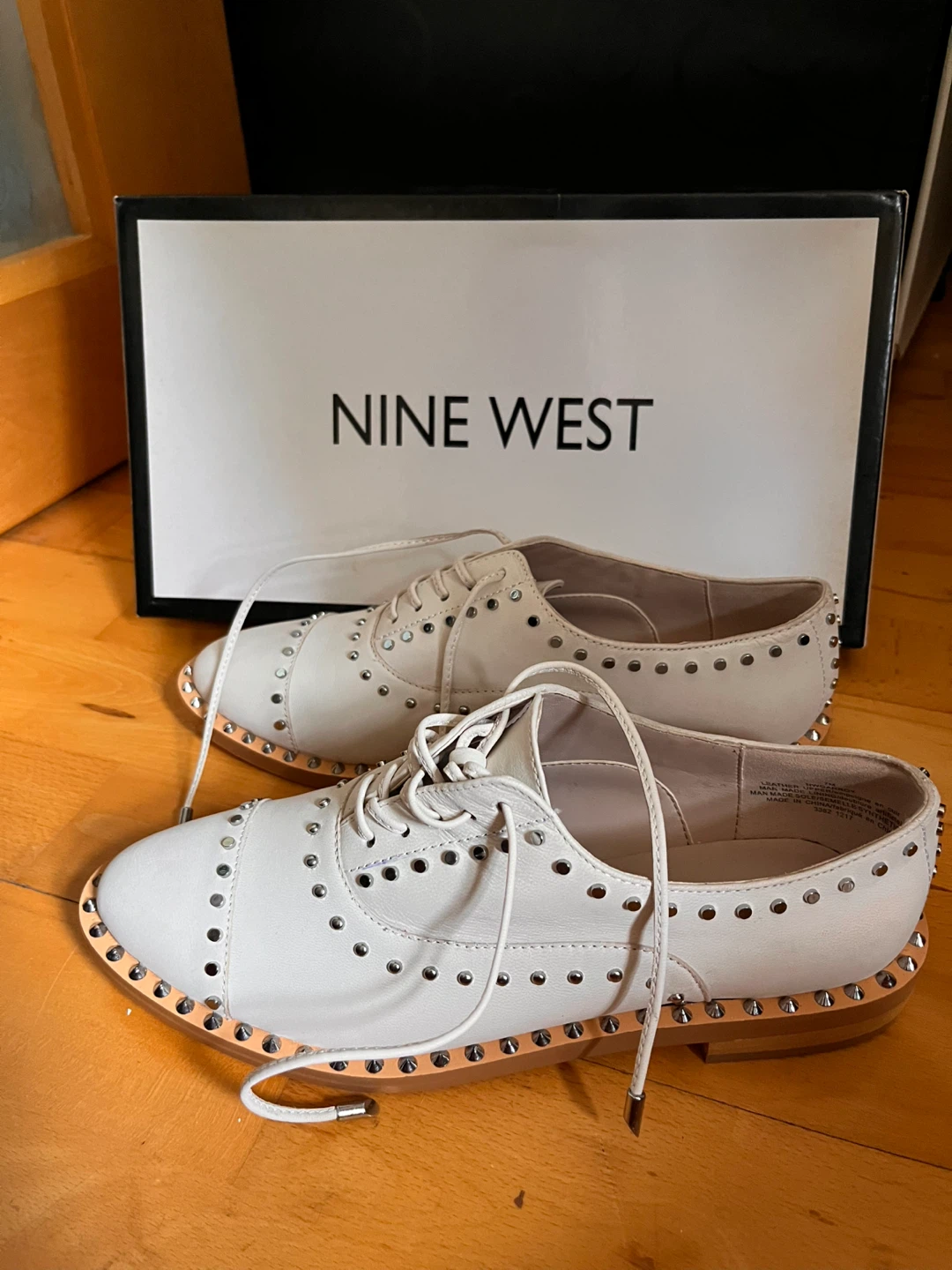 NEW 7 M Shoes