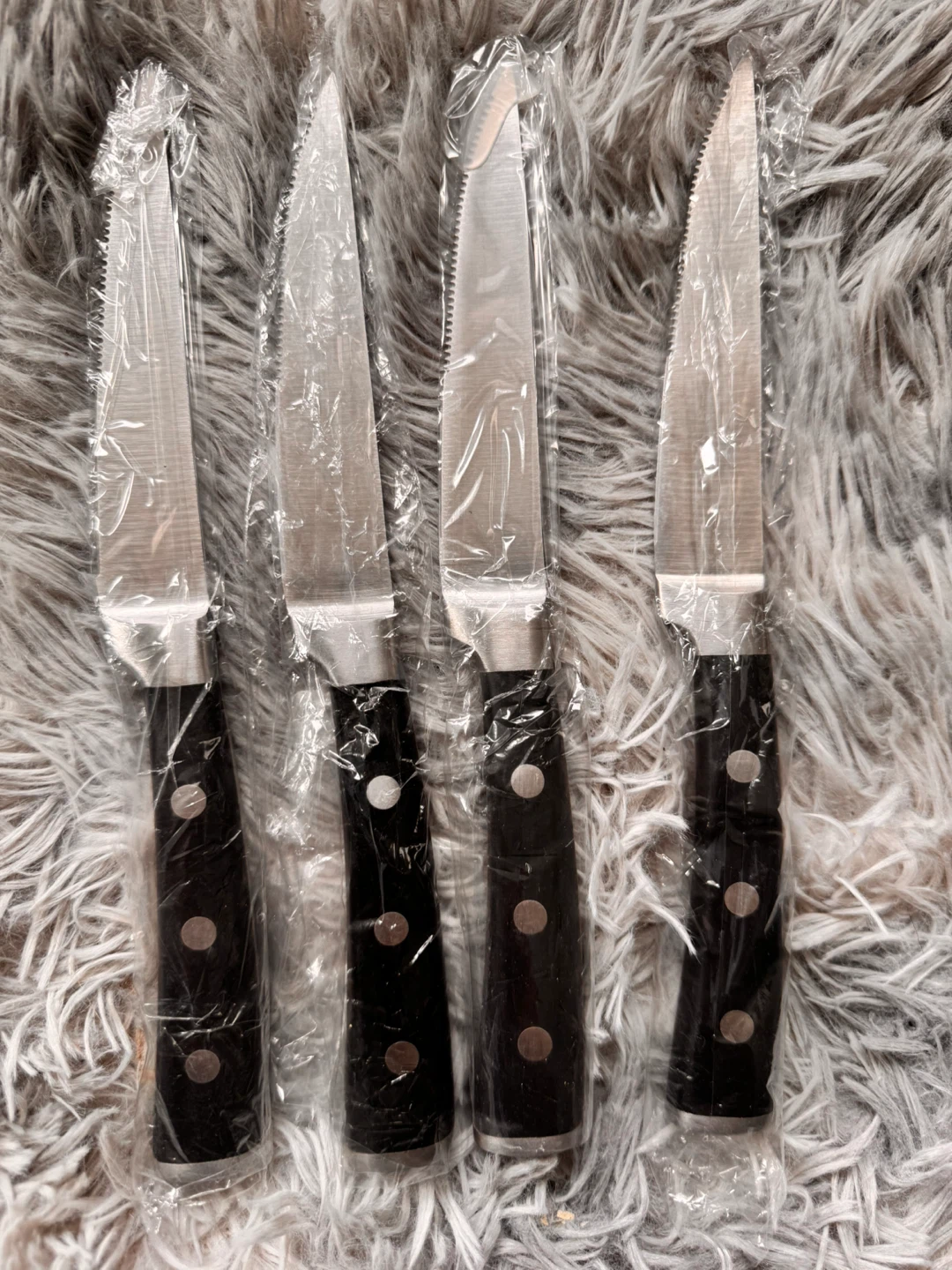 Set of 4 Steak Knives - photo 2