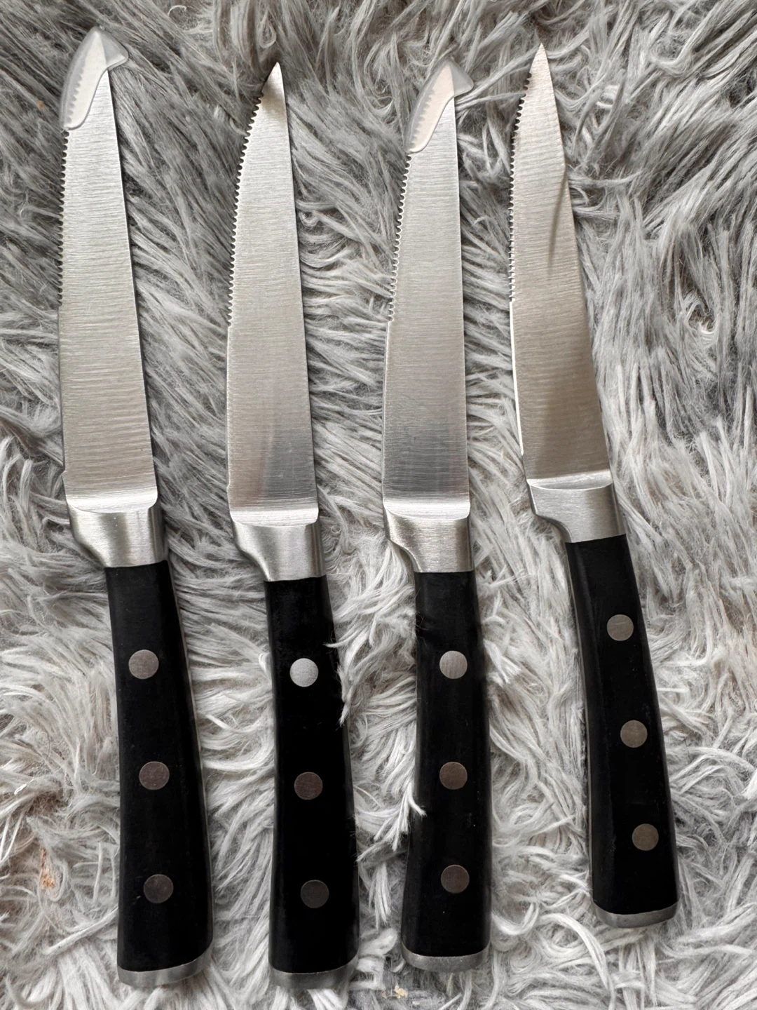 Set of 4 Steak Knives