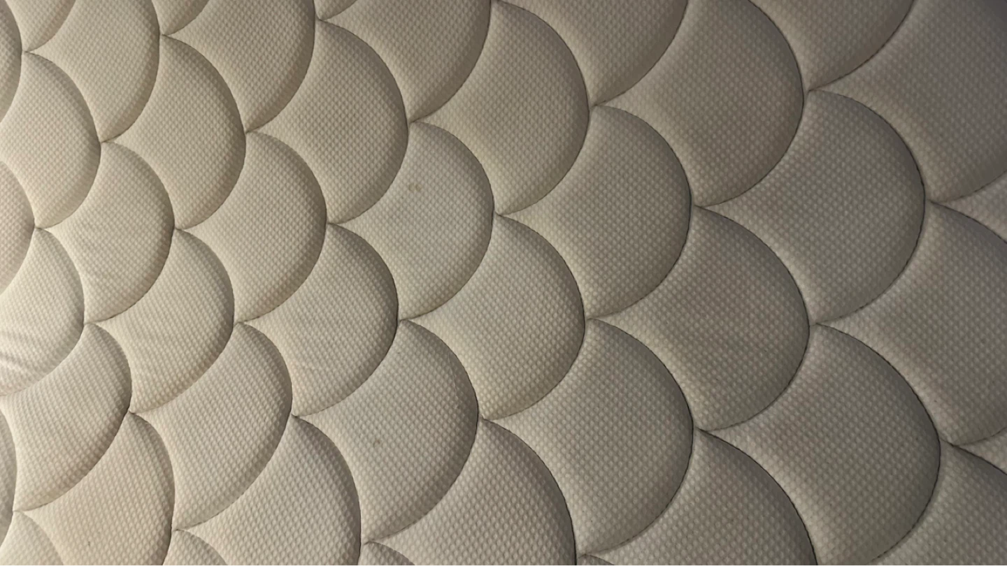 Queen Size Mattress - photo 3
