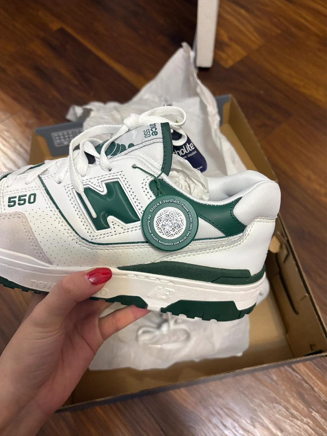 New Balance 550 White Green Sneakers Size 10 Men's - photo 2