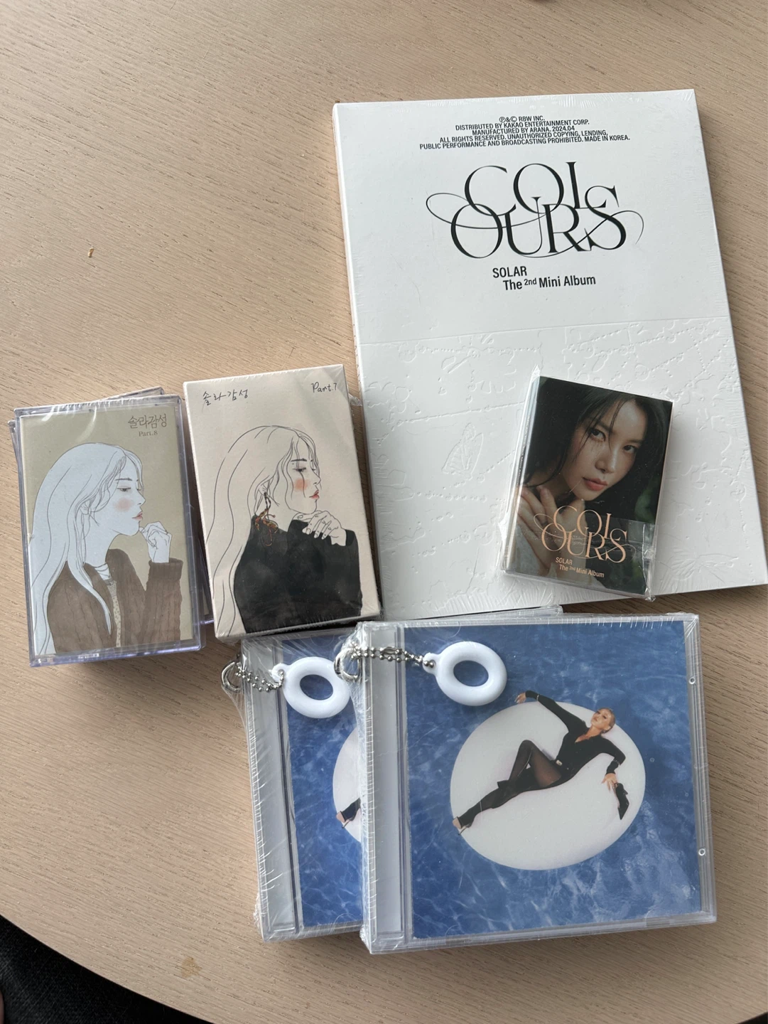MAMAMOO Solar & Hwasa Solo Albums – Brand New (Sealed)