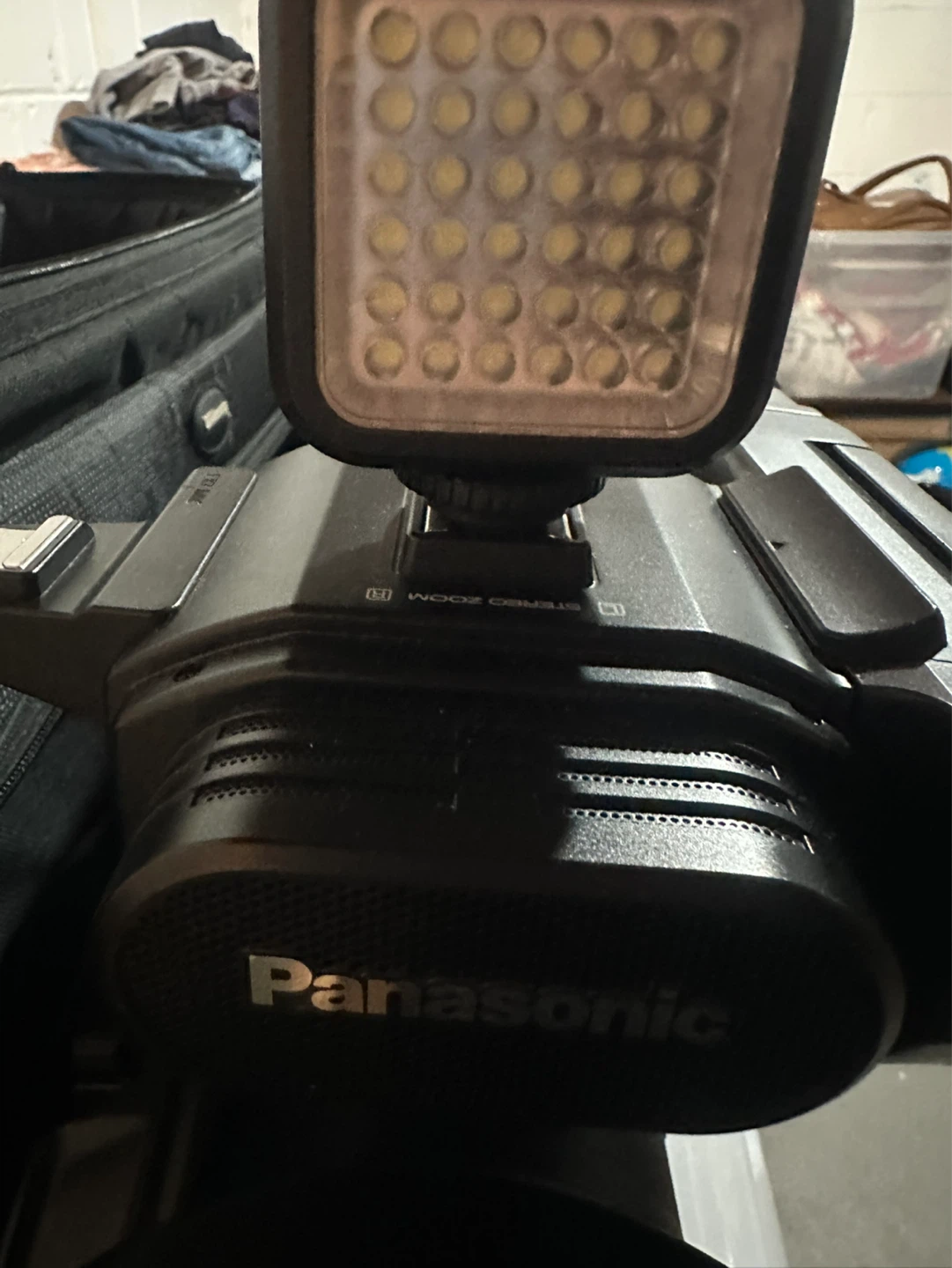 Panasonic Full HD AVCCAM Camcorder - photo 4