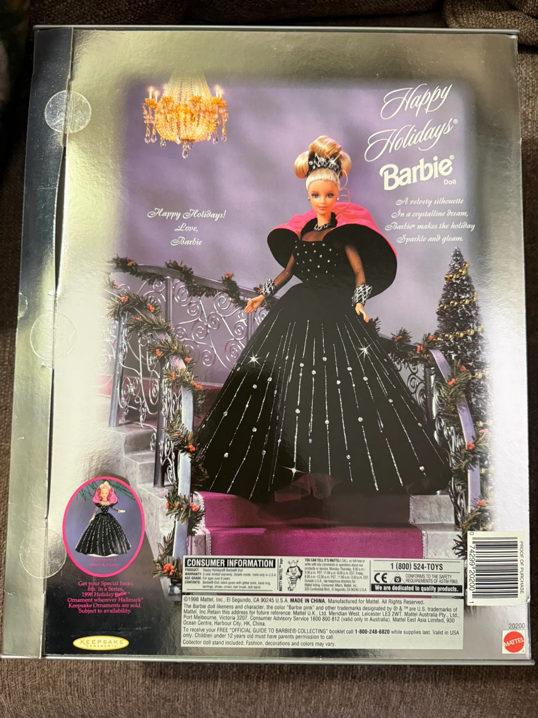 Happy Holidays Barbie Collector Edition Doll - photo 2