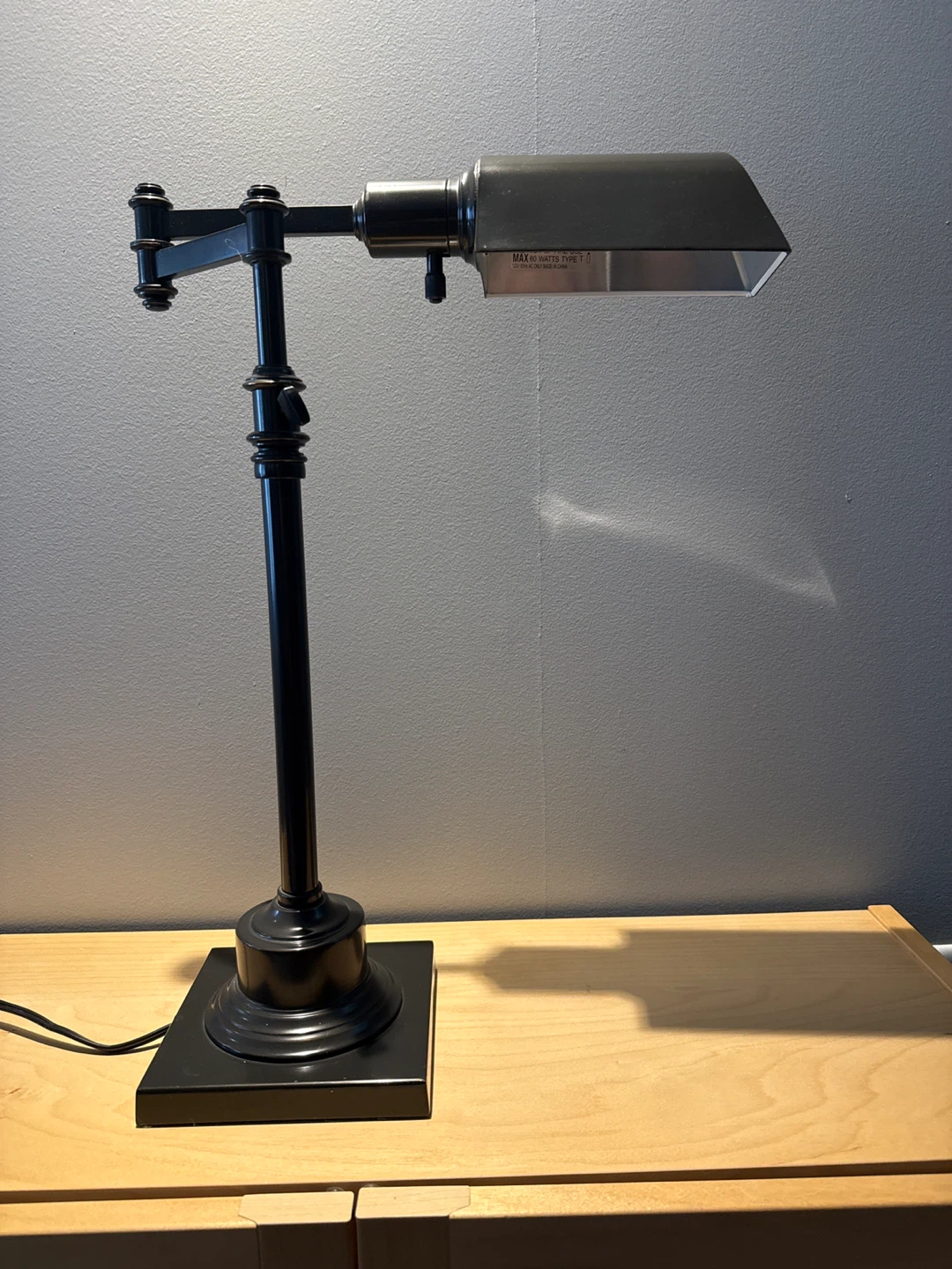 Black Metal Desk Lamp - photo 2