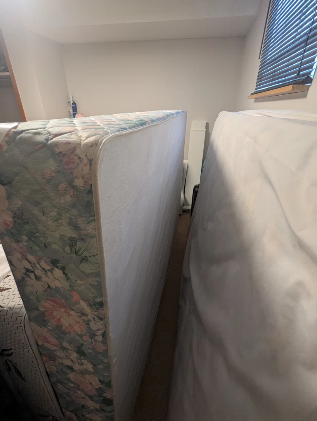 Premium Sealy Posturepedic Acclaim double size Mattress - photo 4