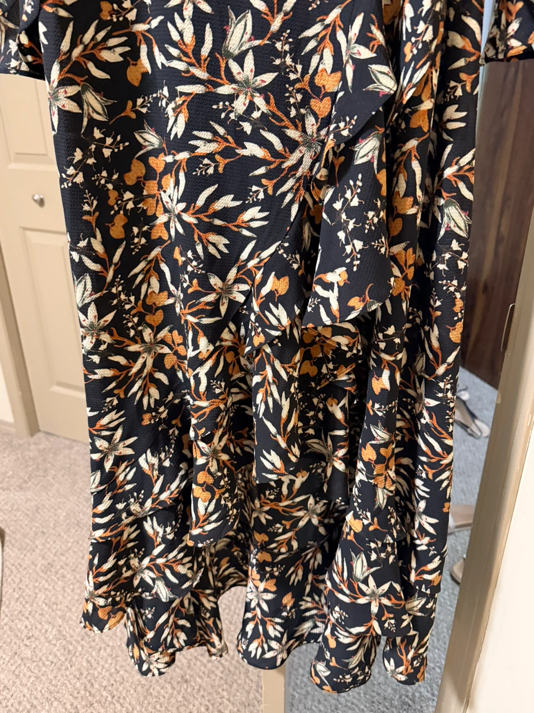 Max Studio Floral Wrap Dress - photo 3