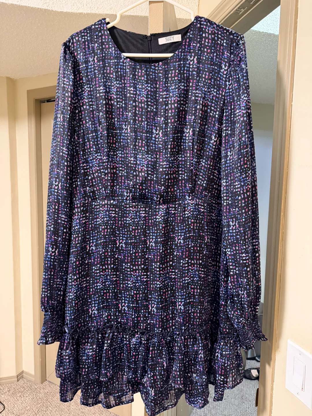 SUZY Women's Long Sleeve Dress - photo 2