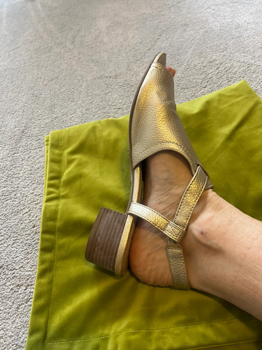 Light Gold Leather Peep-Toe Block Heel Sandals - photo 3