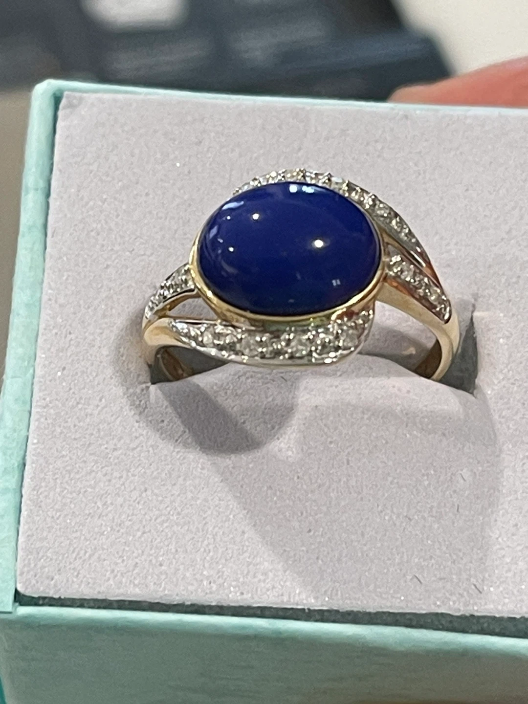 14k Gold Lapis Lazuli and Diamond Ring