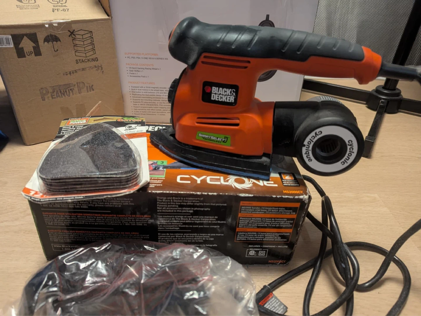 Black & Decker sanding kit - photo 2