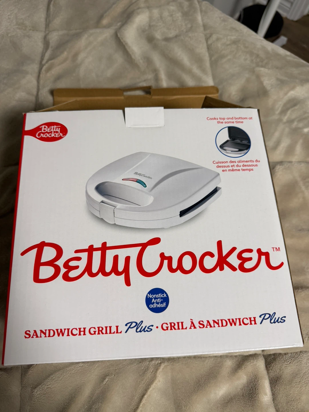 Betty Crocker Sandwich Grill Plus