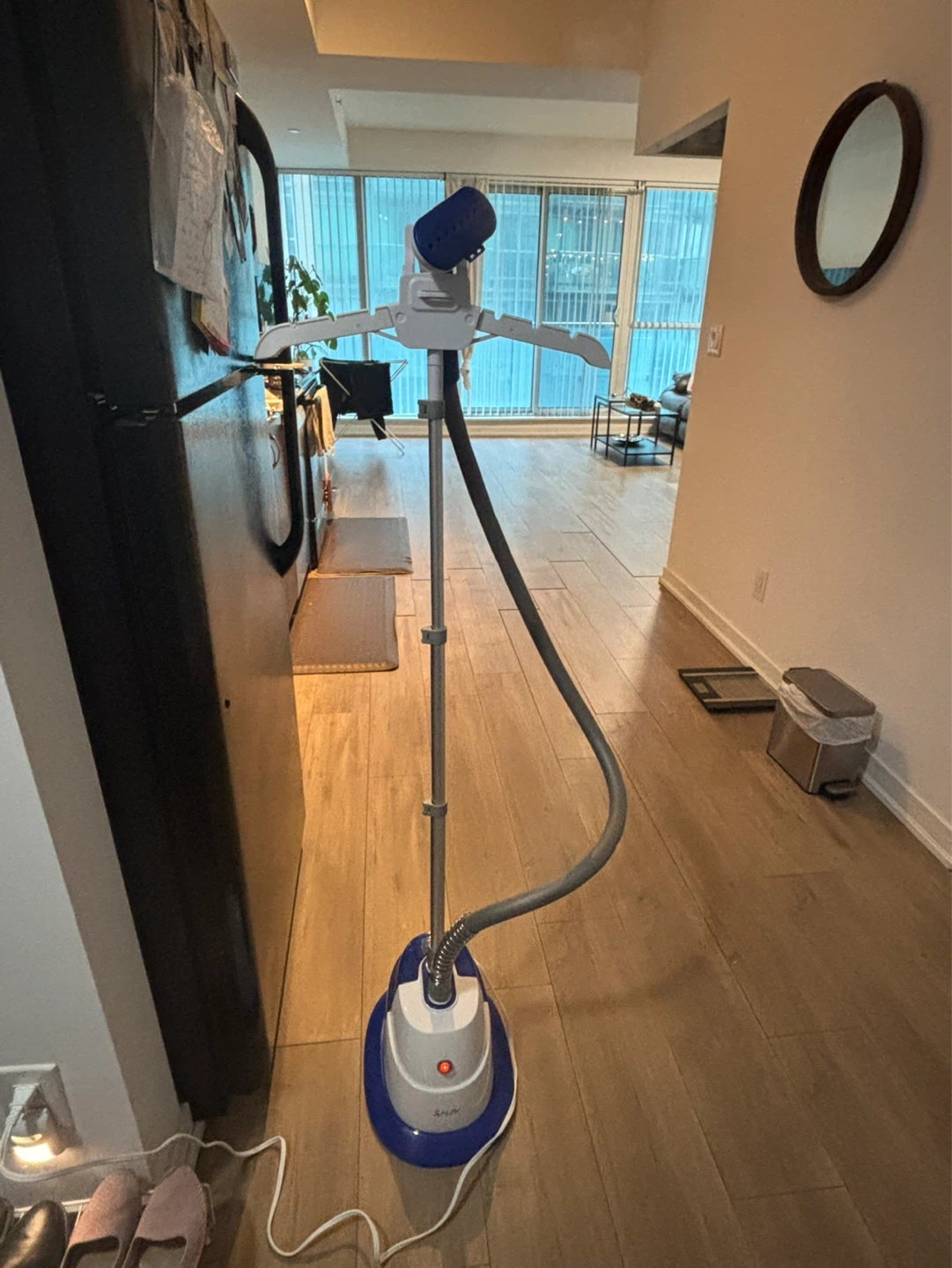 Salav steam iron 1500-watt