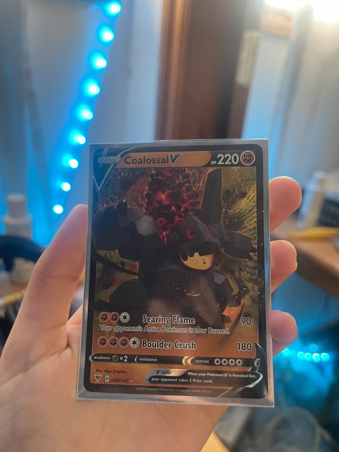Pokemon Card - Coalossal V (098/185)