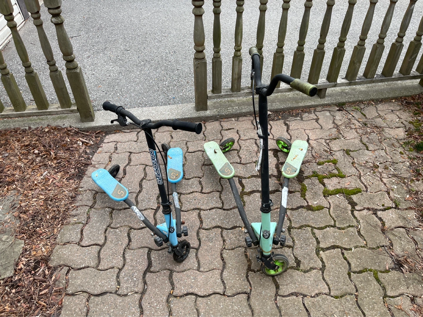 Sporter Twister 3-Wheel Scooters (2-Pack)