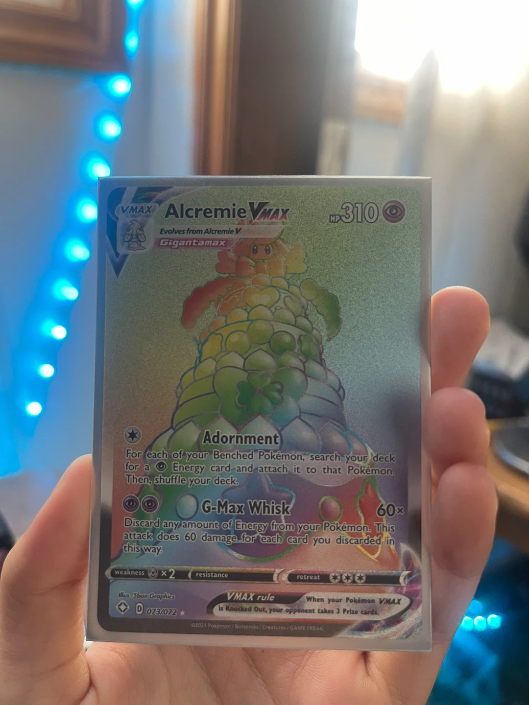 Pokemon Card - Alcremie VMAX Gigantamax (073/072)