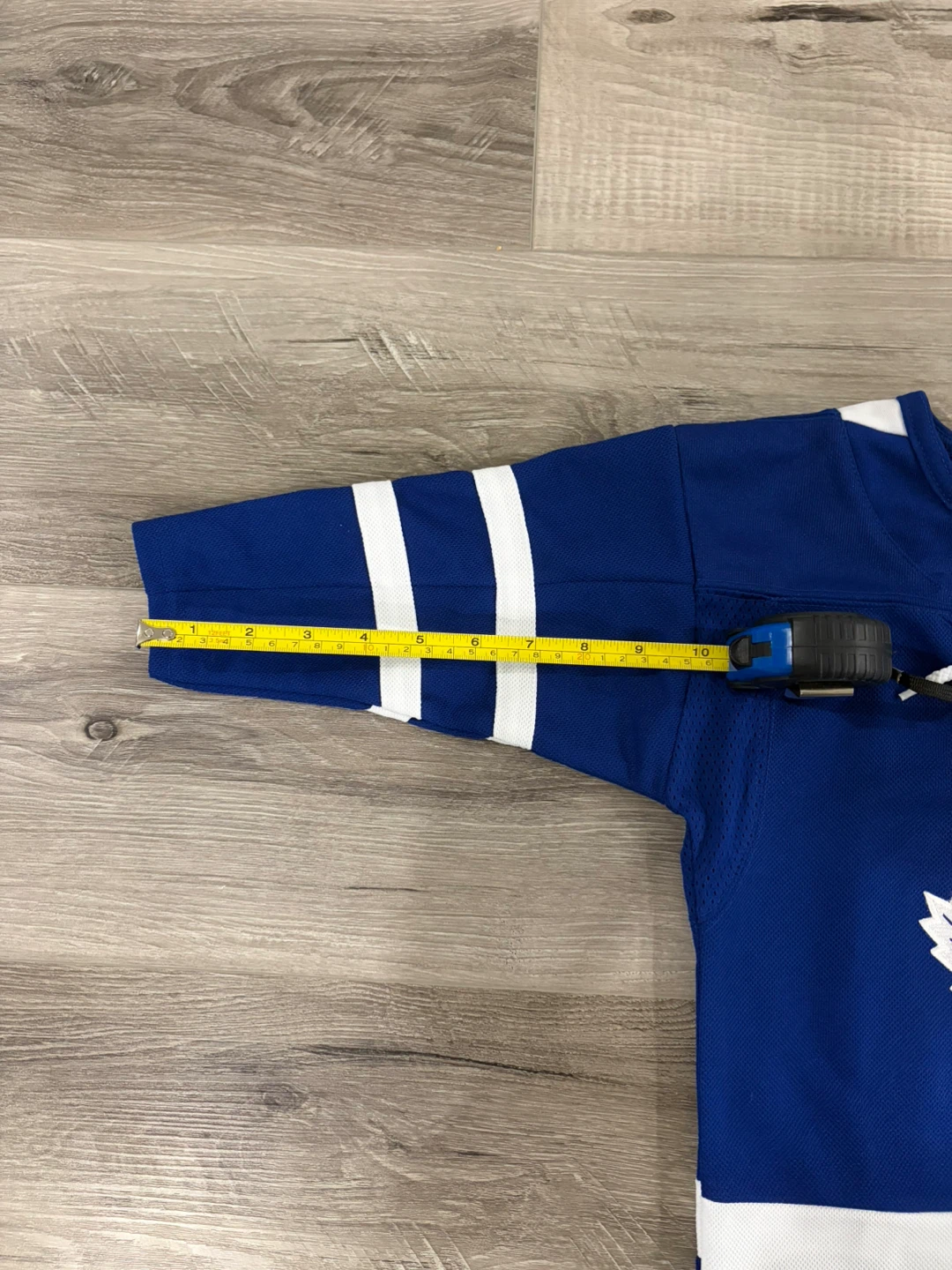 NEW 2T-4T Toronto Maple Leafs jerseys for kids - photo 4