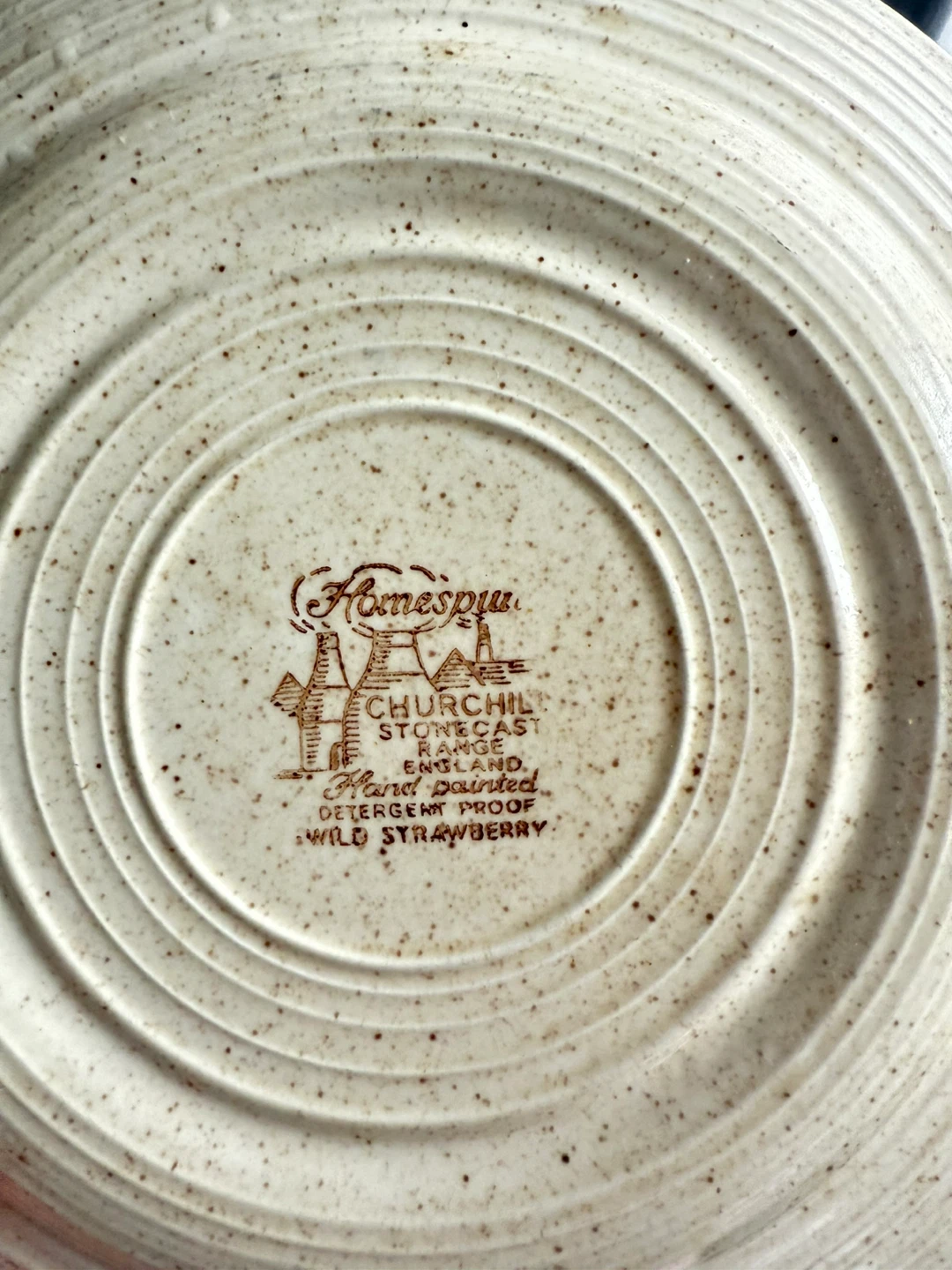 Churchill Stonecast Wild Strawberry Plates (Set of 5) - photo 3