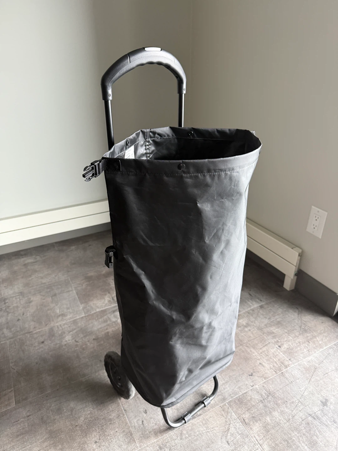 IKEA Shopping Trolley - photo 3