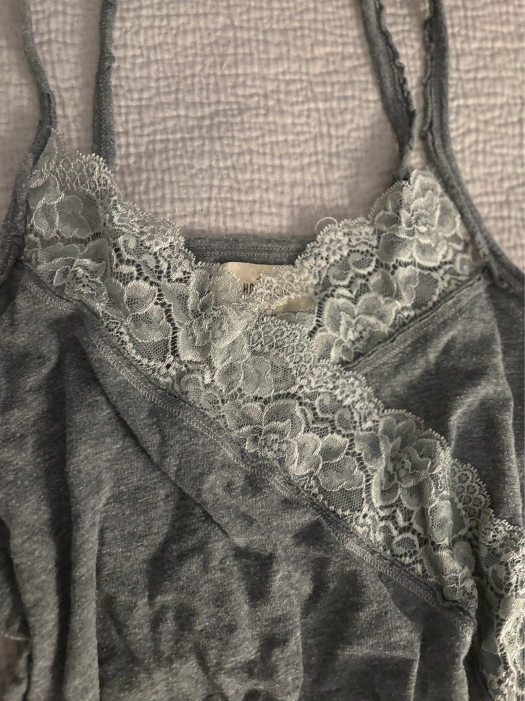 Hollister Grey Lace Trim Camisole XS - photo 3