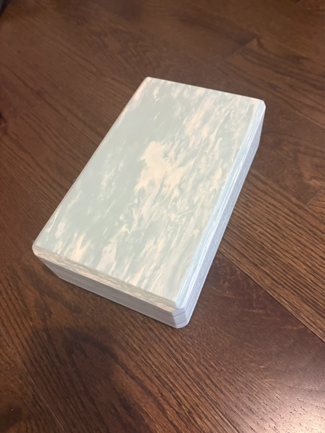 Lululemon Lift and Lengthen Yoga Block