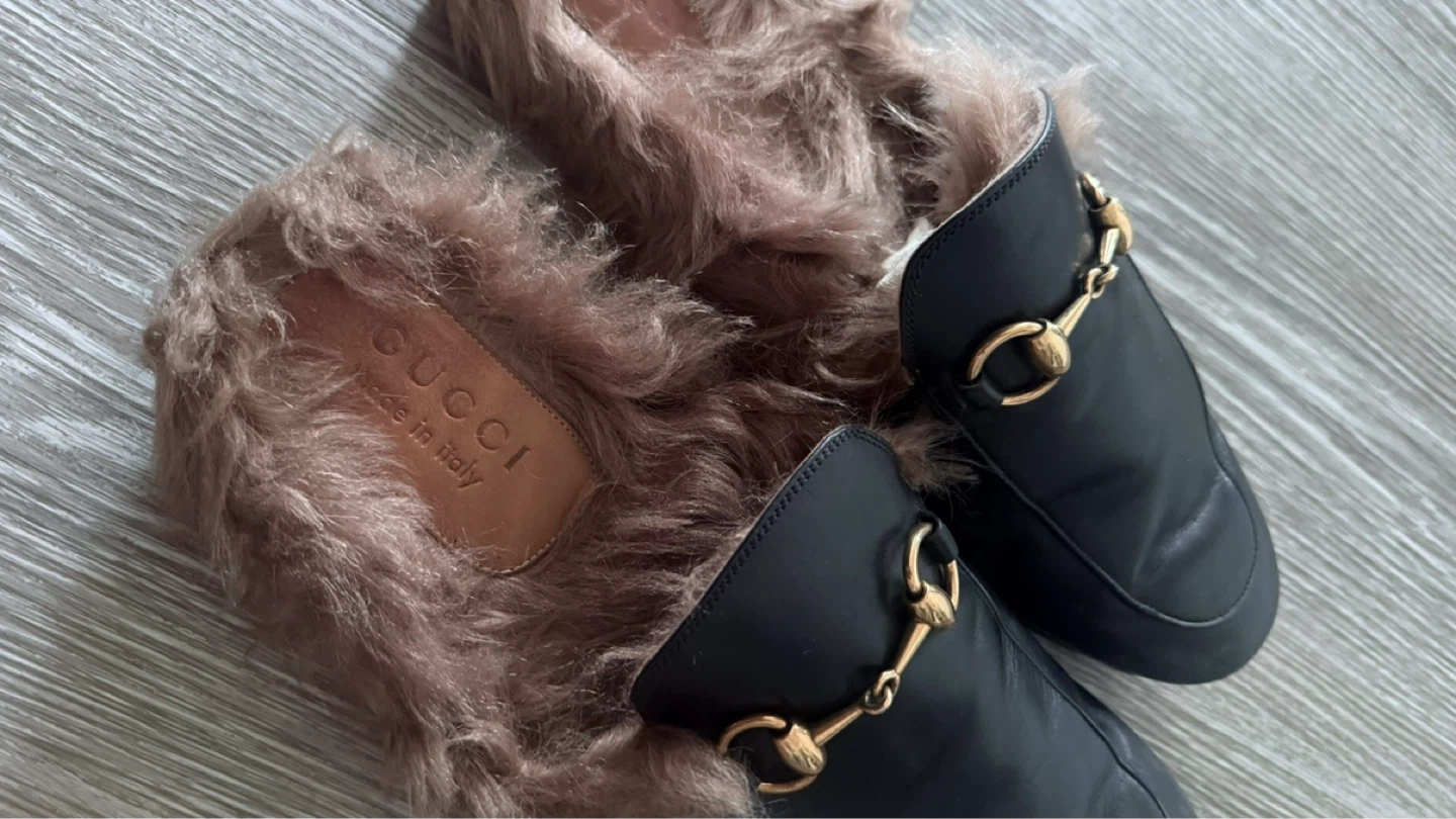 Gucci Furry Mules - Black Leather