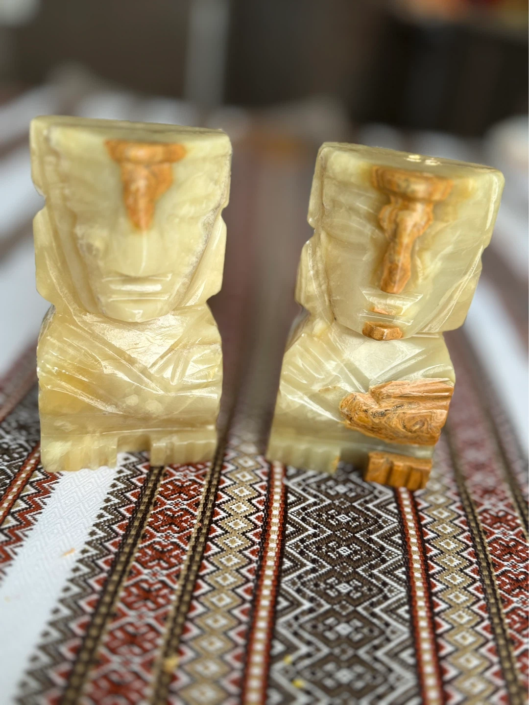 Set of 2 Onyx Stone Figurines
