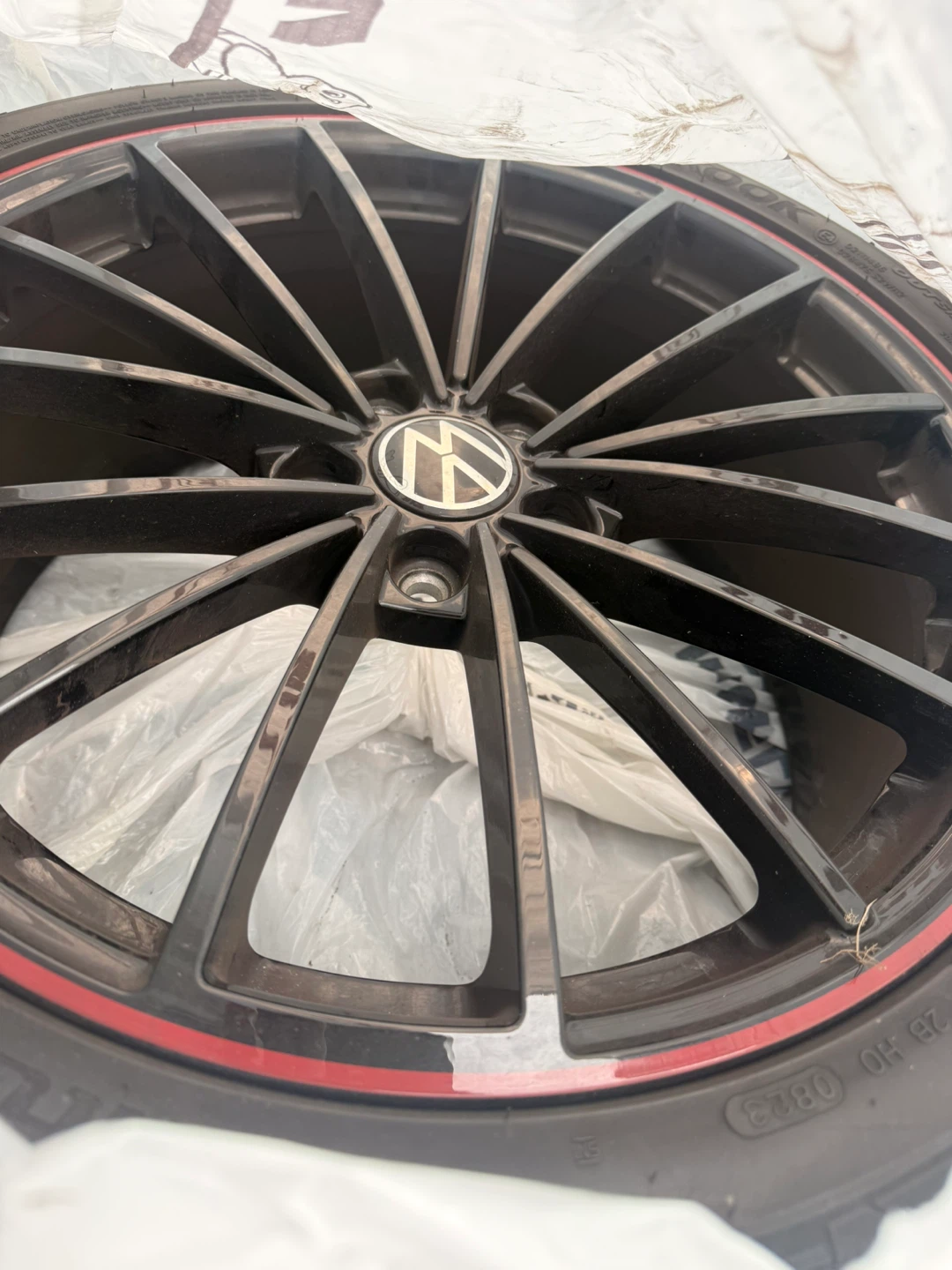 19” Hankook Summer Performance Tires with Black Alloys