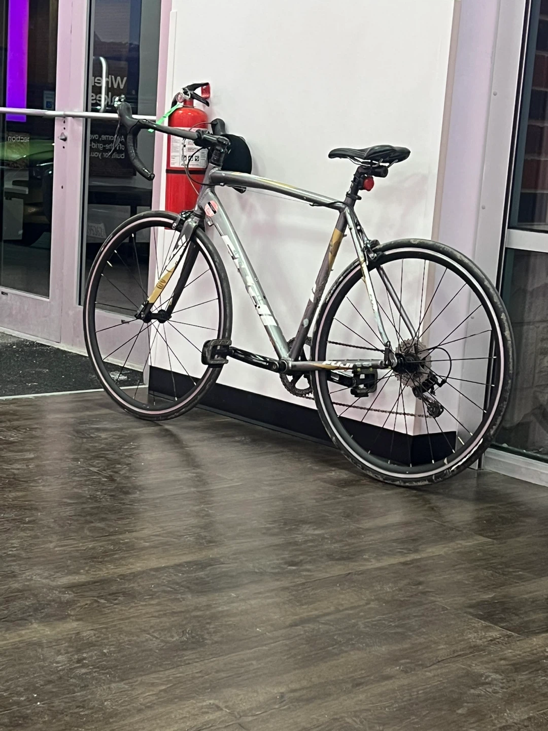 Fugi Road Bike - photo 2