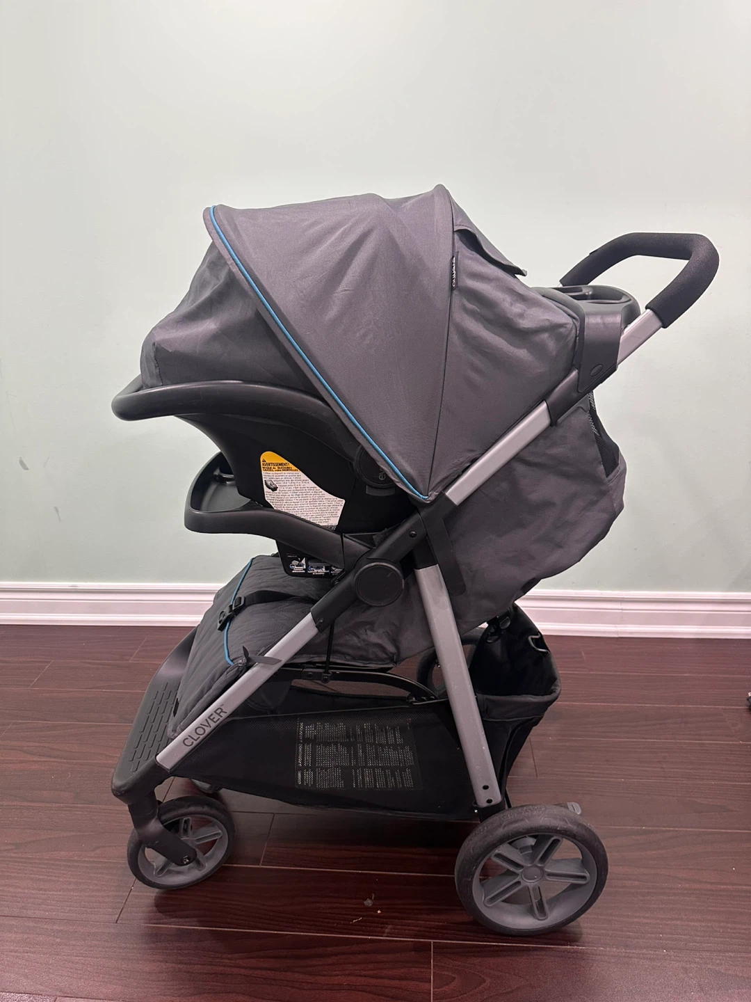 Excellent Evenflo carseat and stroller! - photo 4
