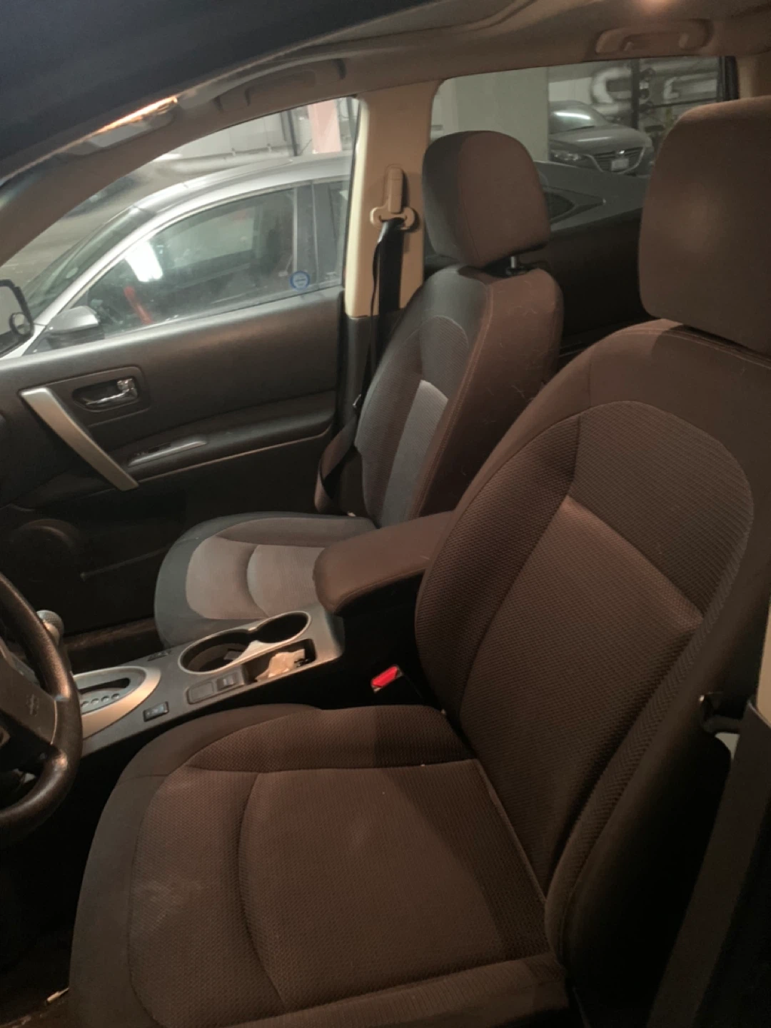 Nissan Rogue - photo 4