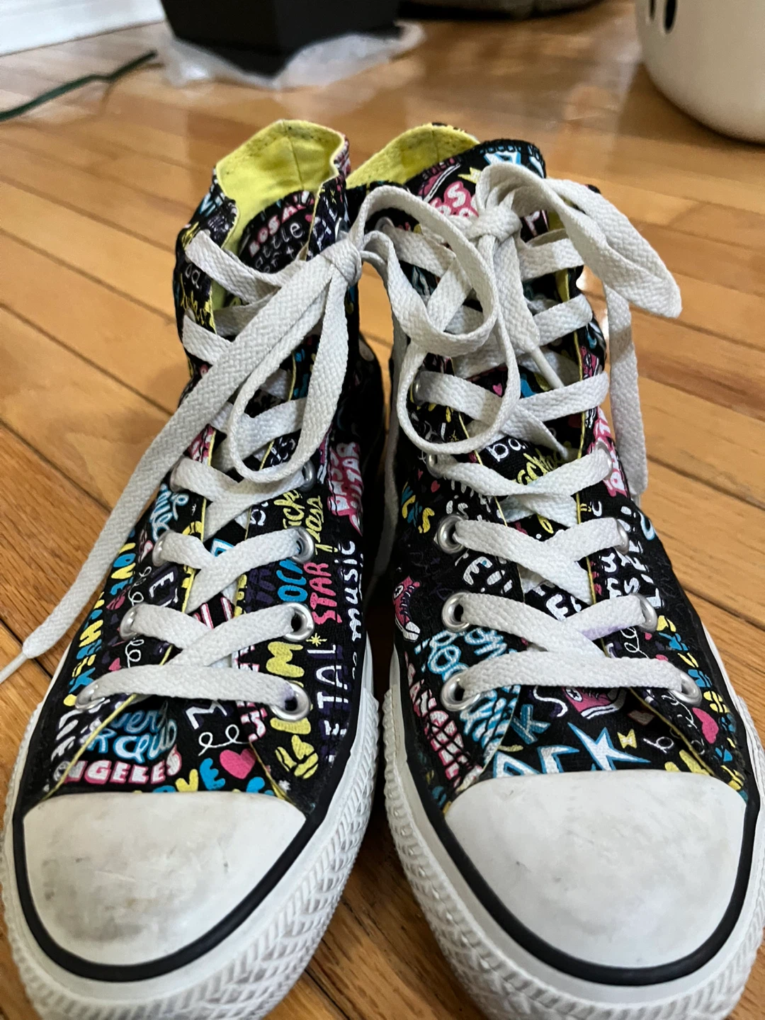Converse All Star High Top Sneakers Size 5 - photo 2