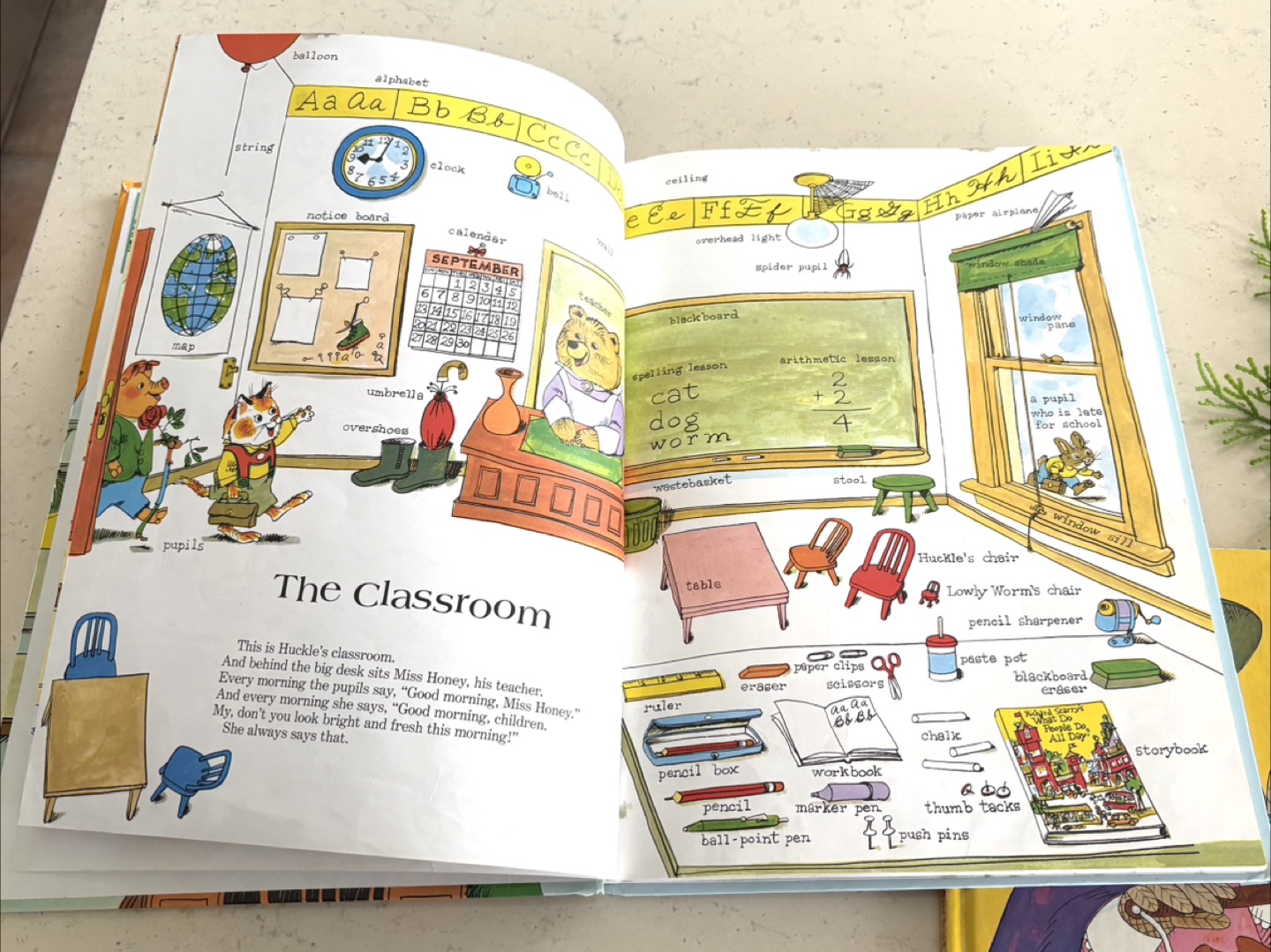 Richard Scarry's Great Big Schoolhouse Abridged Edition Book - photo 2