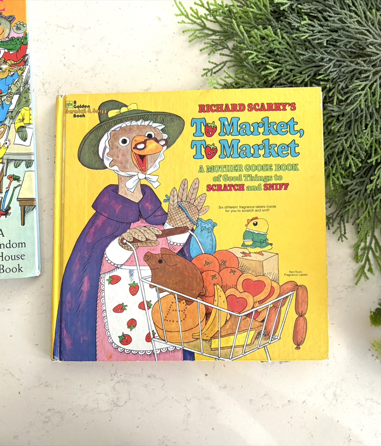 Richard Scarry's To Market Book  📕