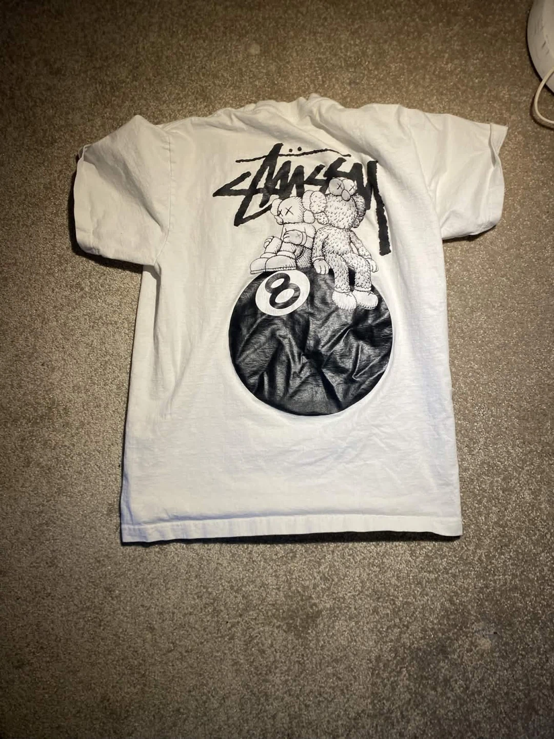 Stüssy x KAWS 8-Ball T-Shirt - photo 2