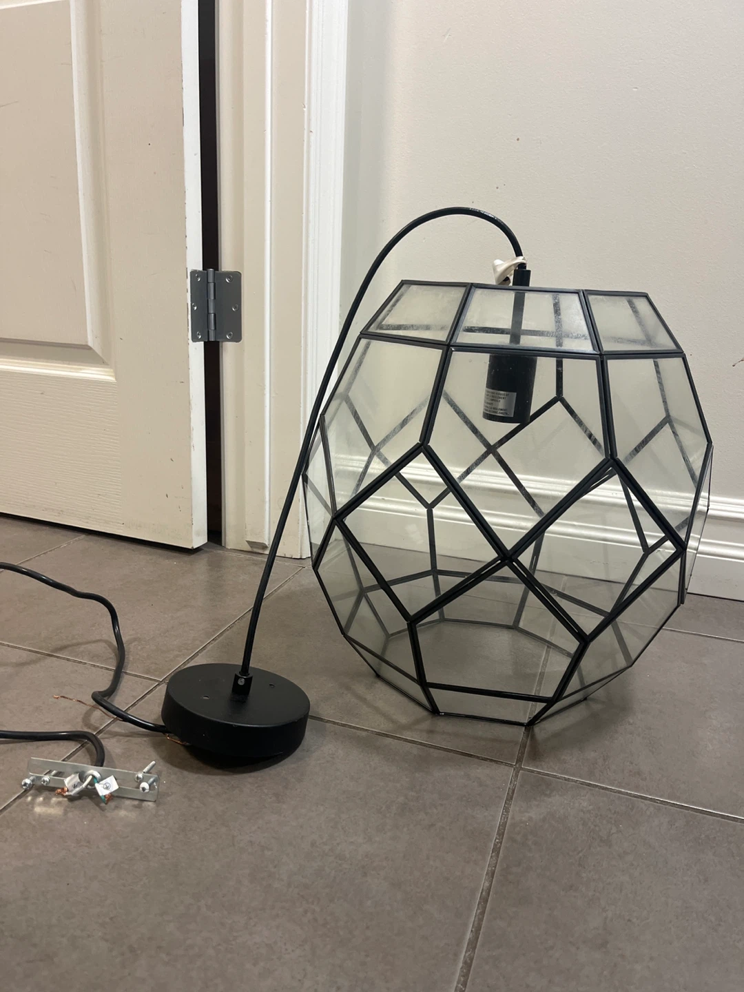 Geometric Pendant Light Fixture